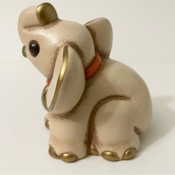 Vintage Thun Elephant Figurine with Clover 3” Tall - Picture 7 of 15